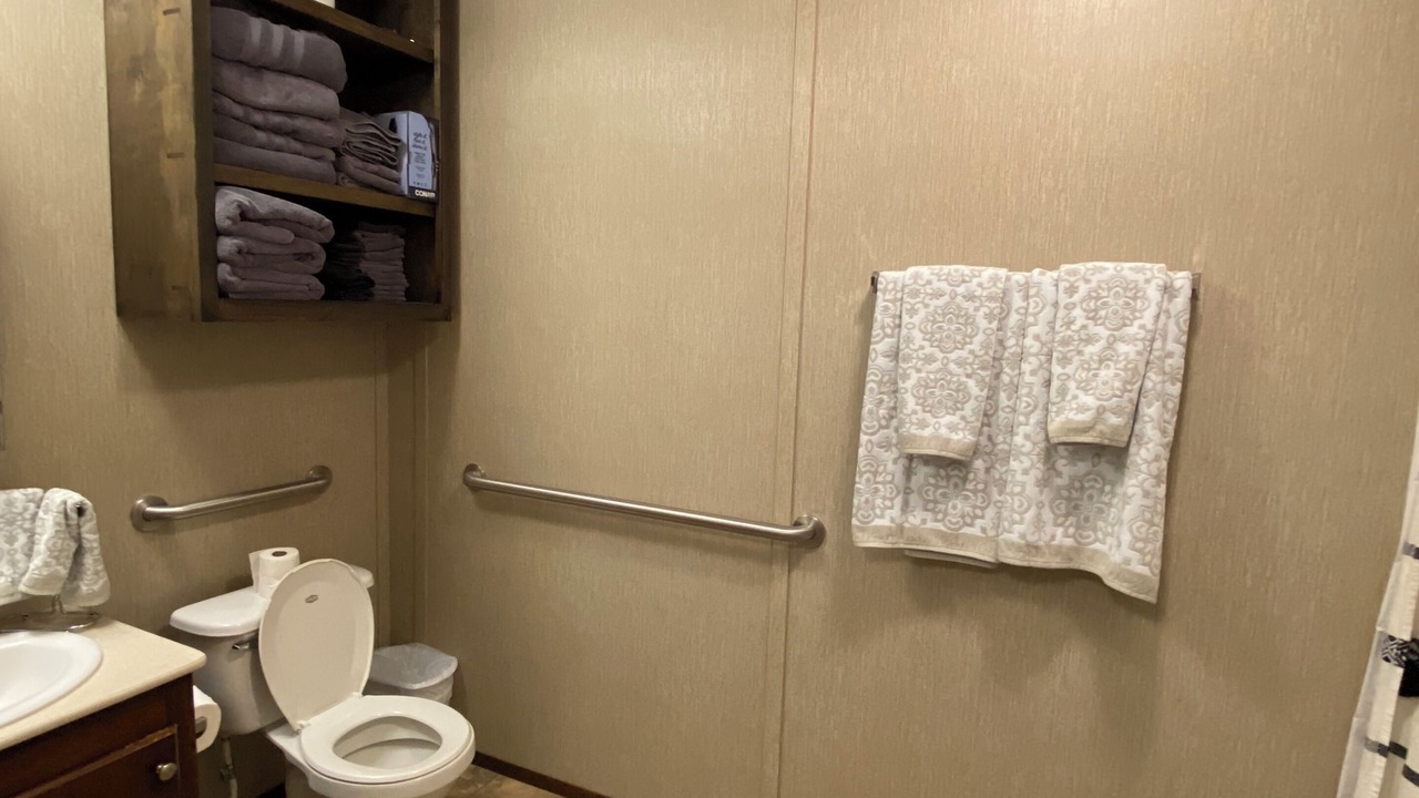 Photo of Bathroom in Crowville