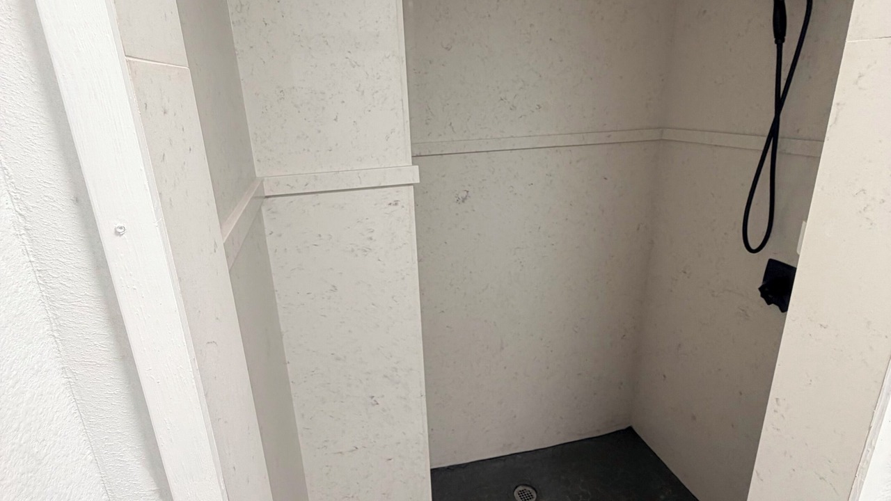 Photo of Bathroom in Deweyville