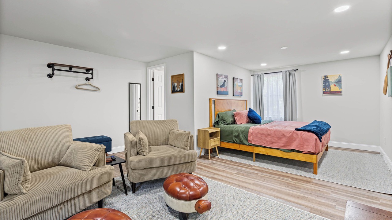 Photo of Bedroom in Foley