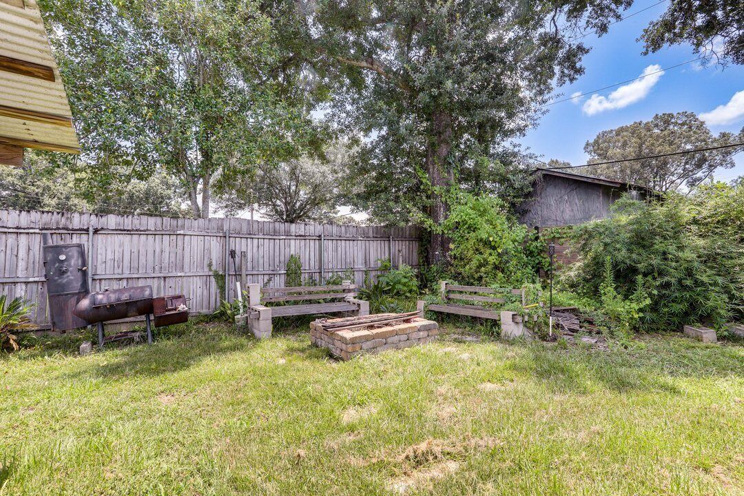 Photo of Outdoor in Park Forest - LA North
