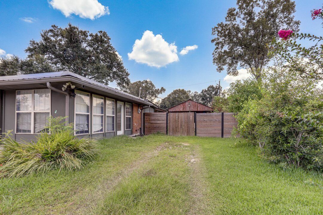 Photo of Outdoor in Park Forest - LA North