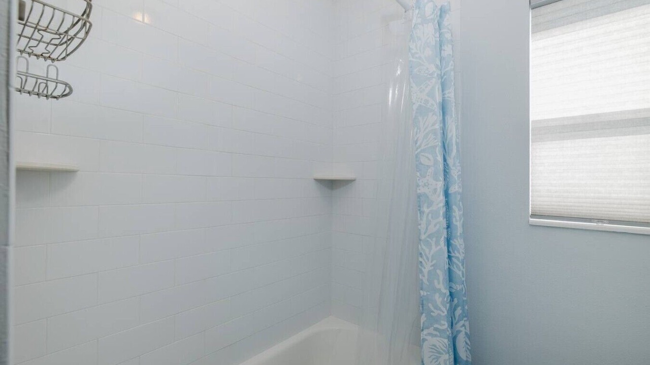 Photo of Bathroom in Flor-a-mar
