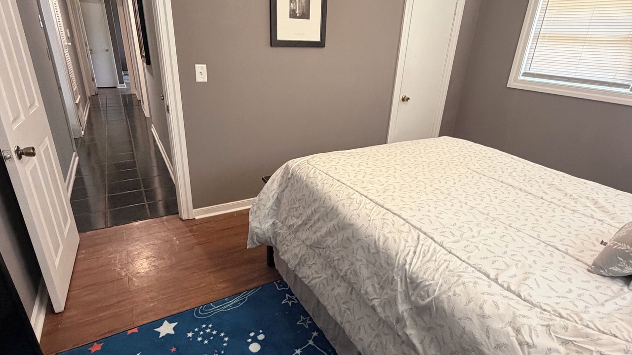 Photo of Bedroom in Pine Bluff
