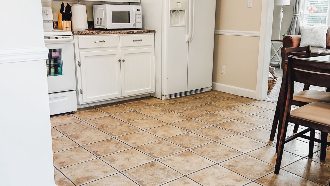 Photo of Kitchen in Weaver
