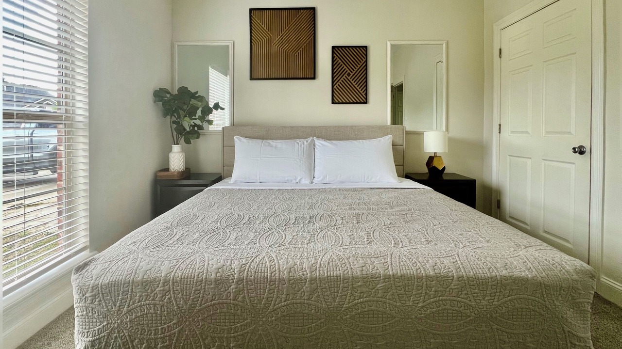Photo of Bedroom in Lake Charles
