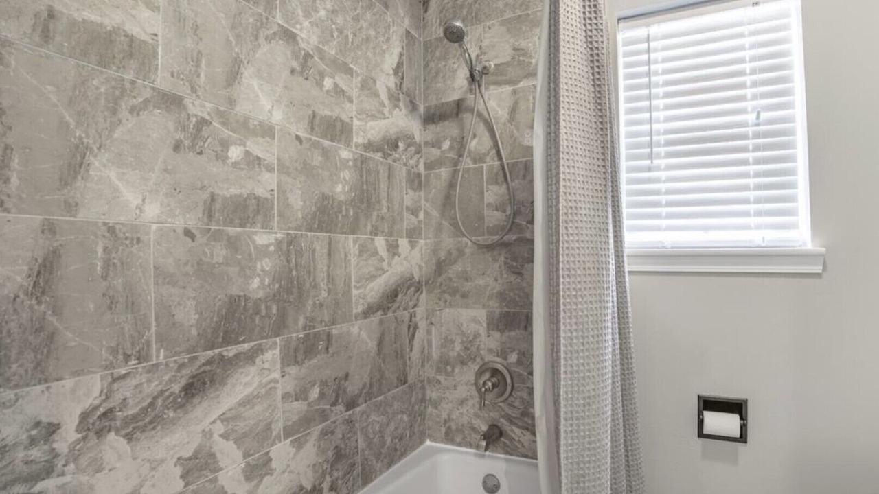 Photo of Bathroom in Broadmoor