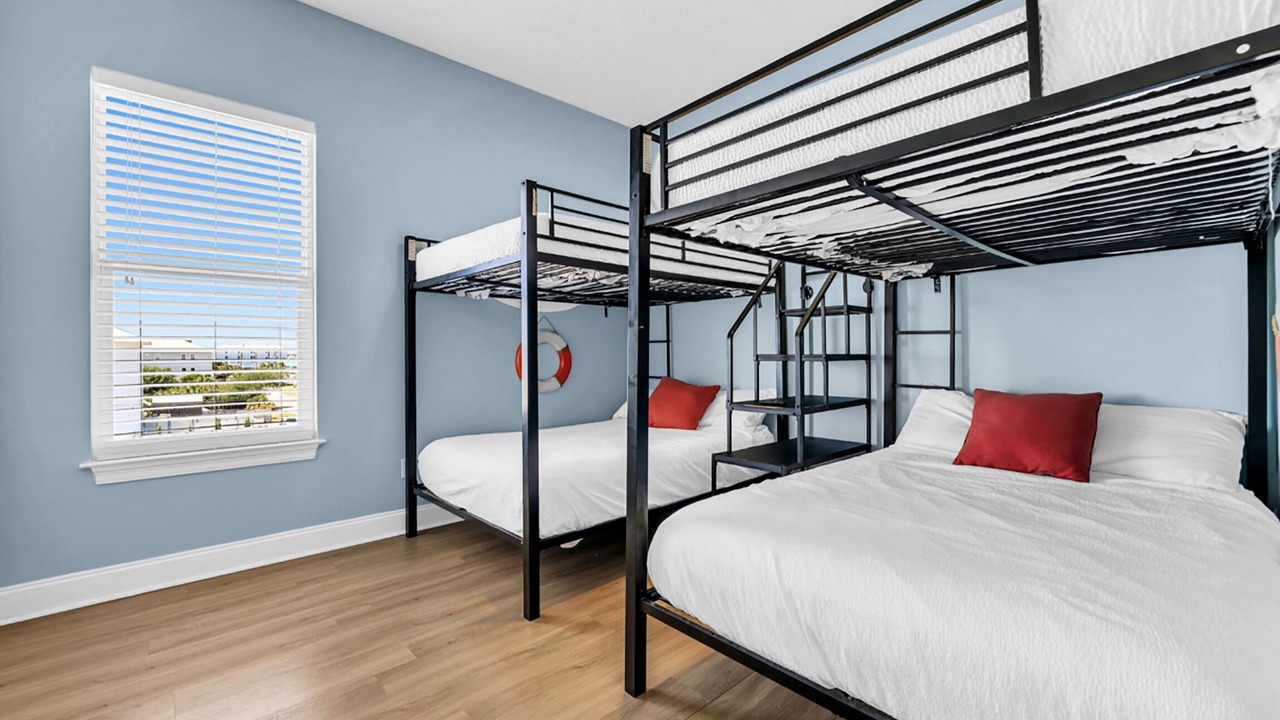 Photo of Bedroom in Bahama Beach