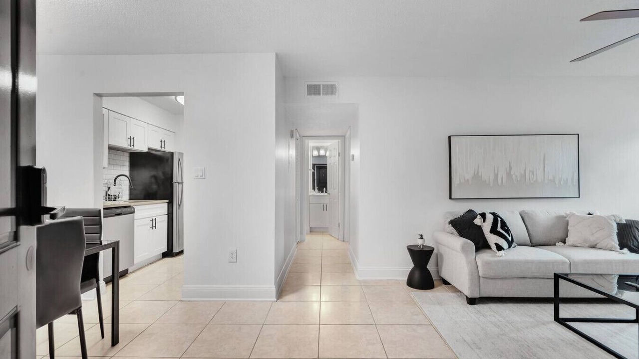 Photo of Livingroom in SoHo
