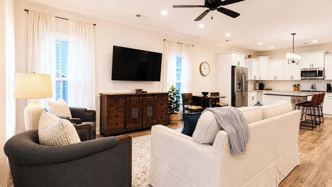 Photo of Livingroom in Starkville