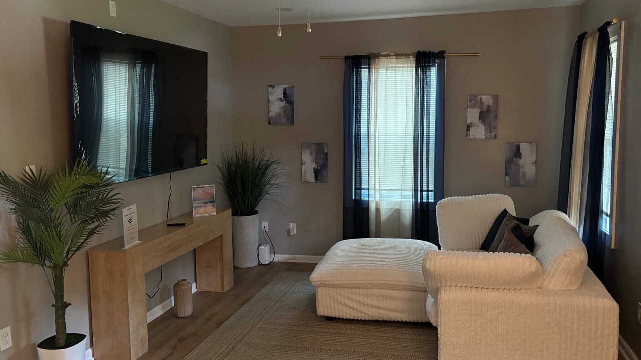 Photo of Livingroom in Fondren