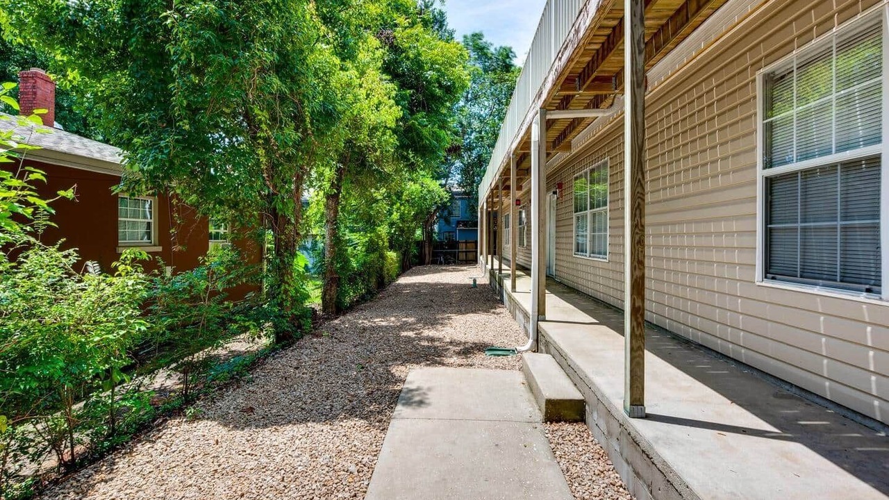 Photo of Outdoor in Griffin Heights