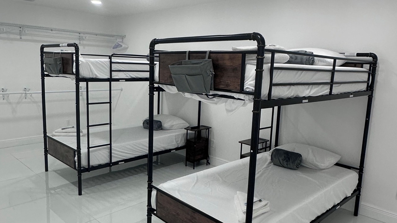 Photo of Bedroom in Egypt Lake-Leto