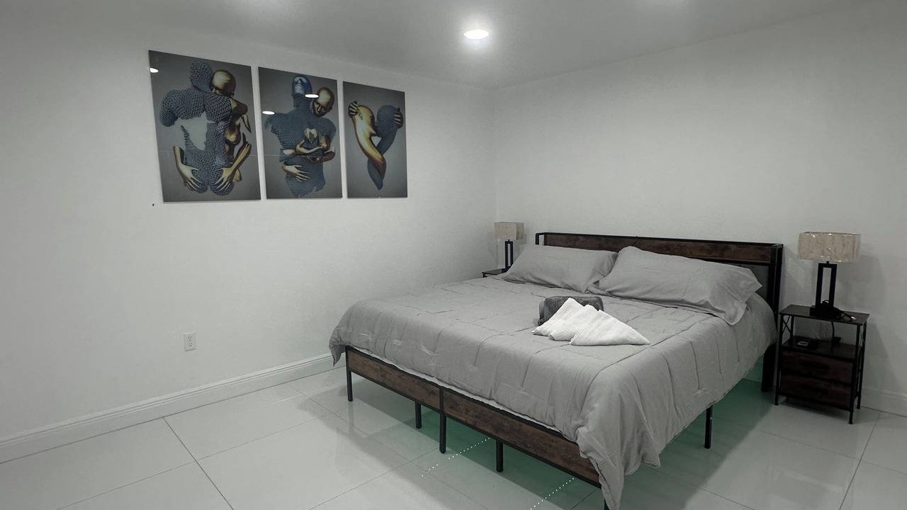 Photo of Bedroom in Egypt Lake-Leto