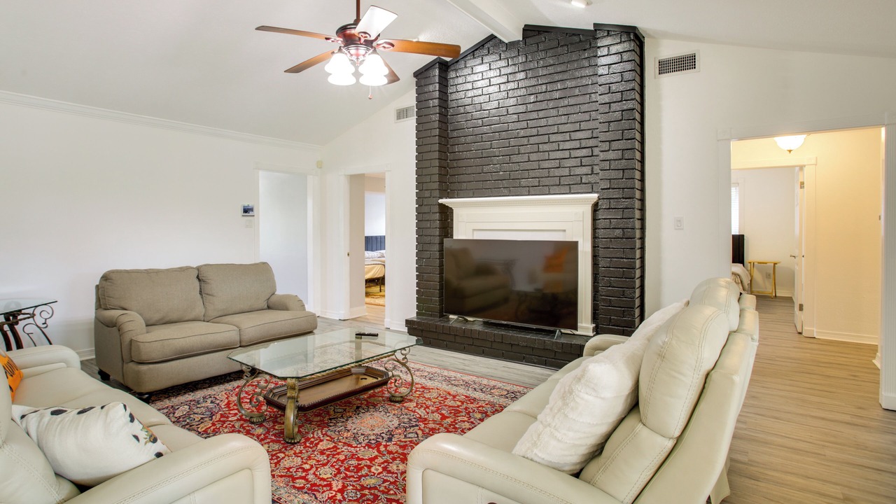 Photo of Livingroom in Kenner