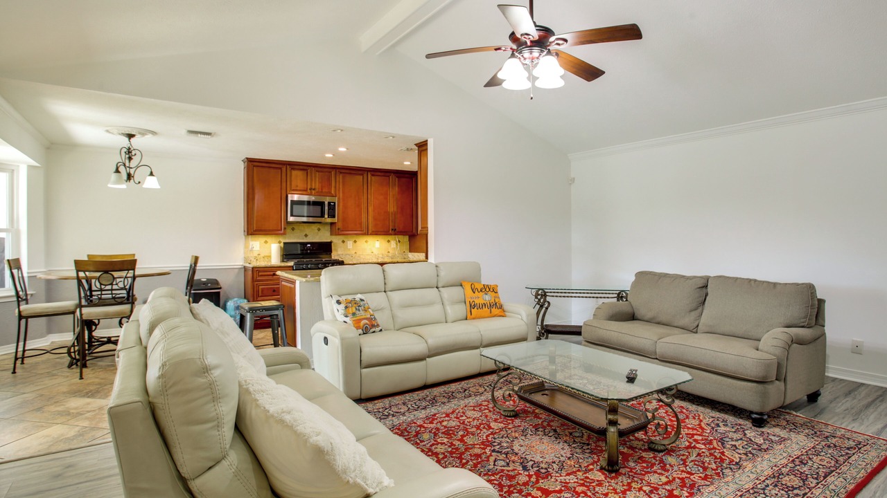 Photo of Livingroom in Kenner