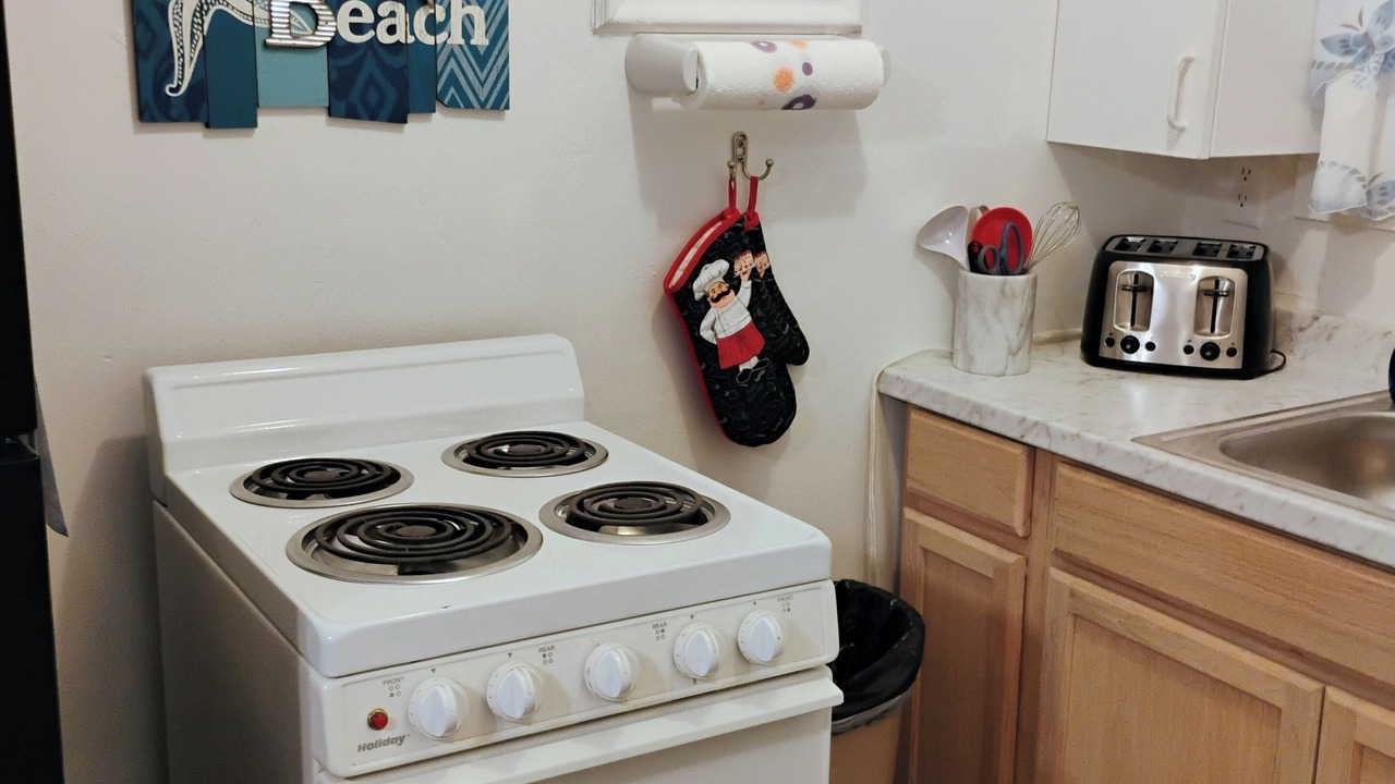 Photo of Kitchen in Harbor Oaks