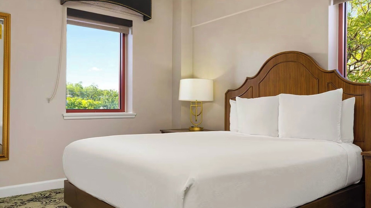 Photo of Bedroom in Faubourg Lafayette