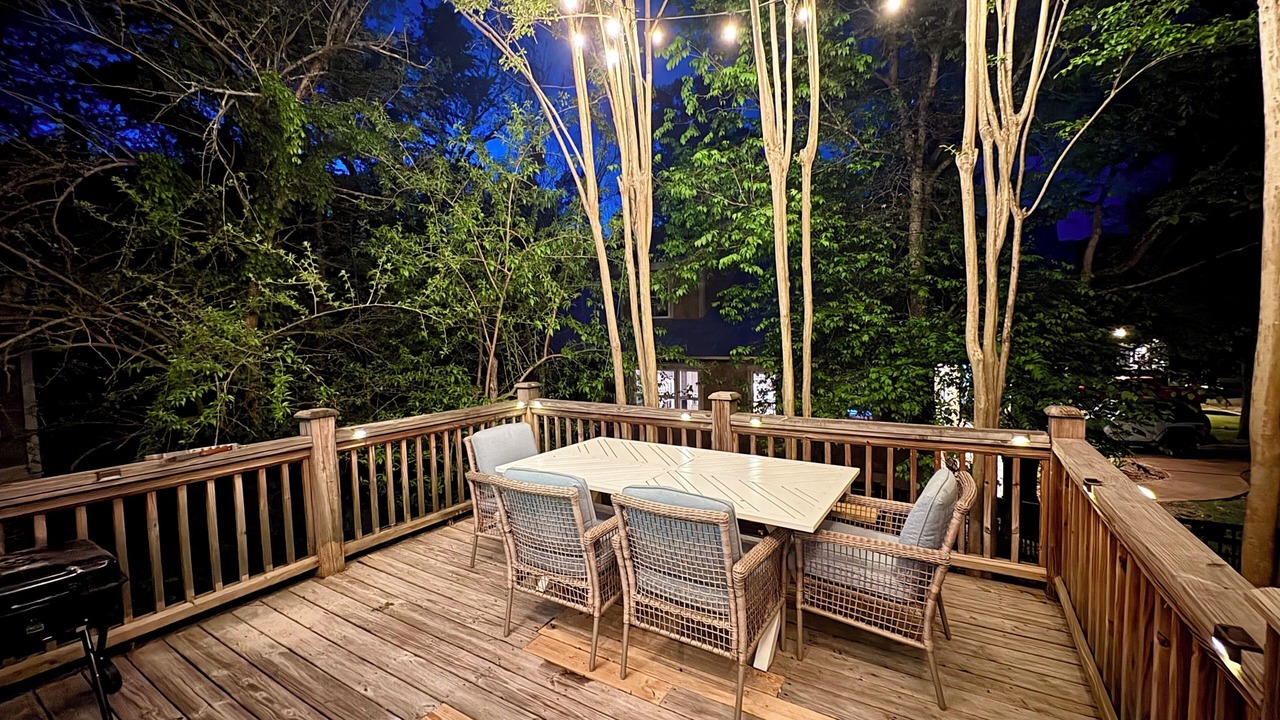Photo of Outdoor in Starkville
