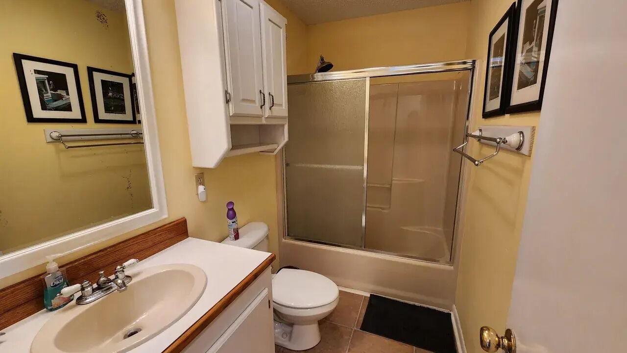 Photo of Bathroom in Grand Isle