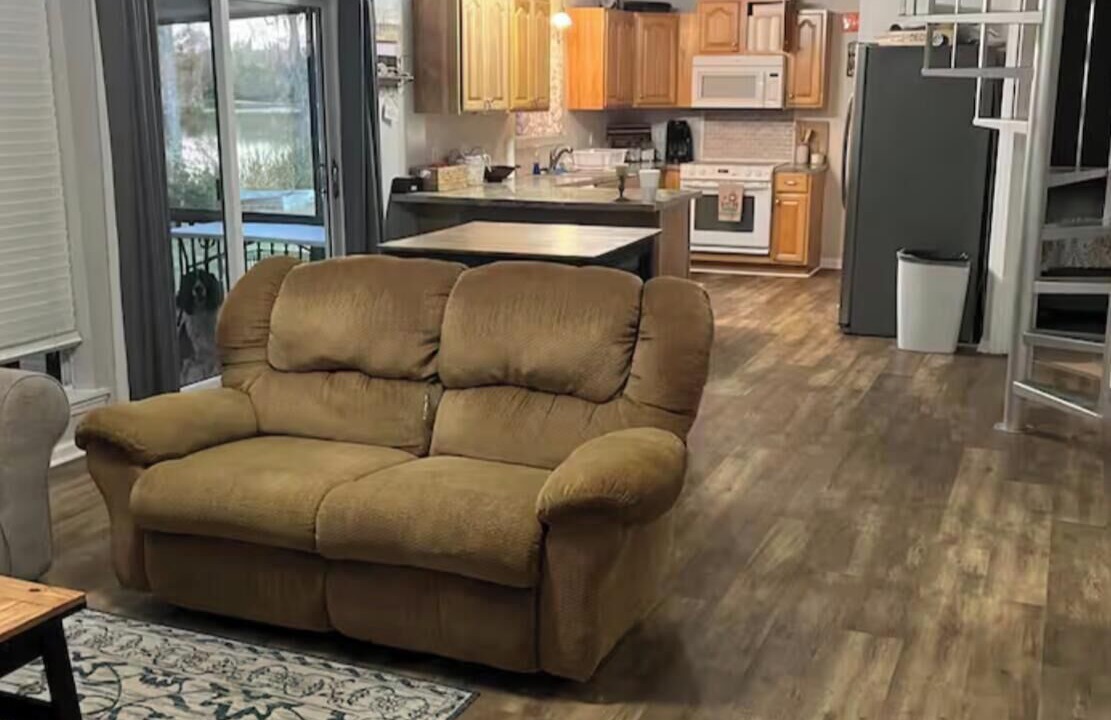 Photo of Livingroom in Jennings