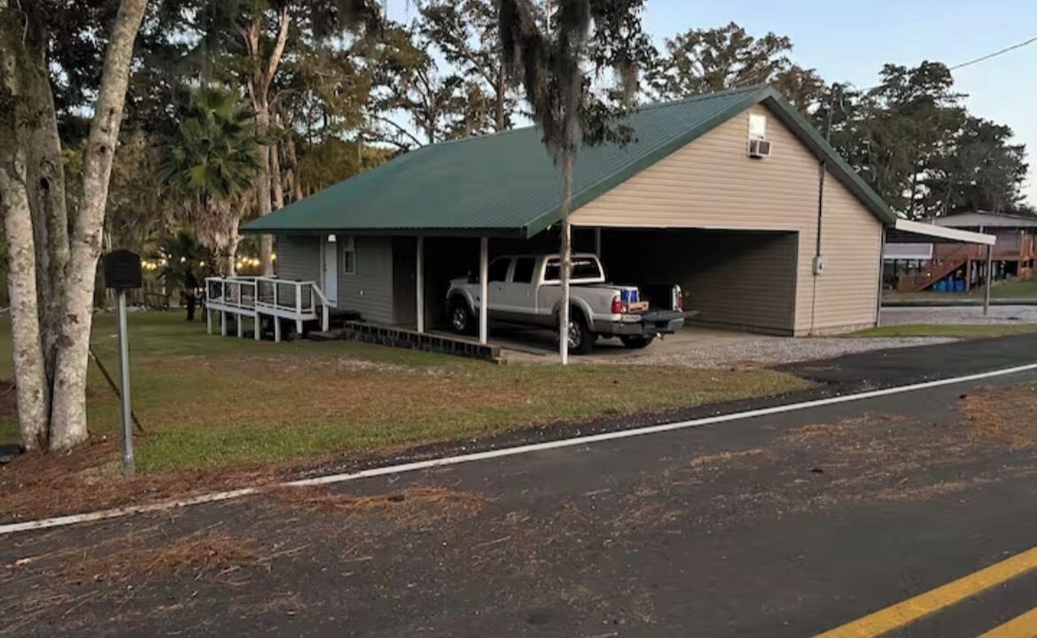 Photo of Outdoor in Jennings