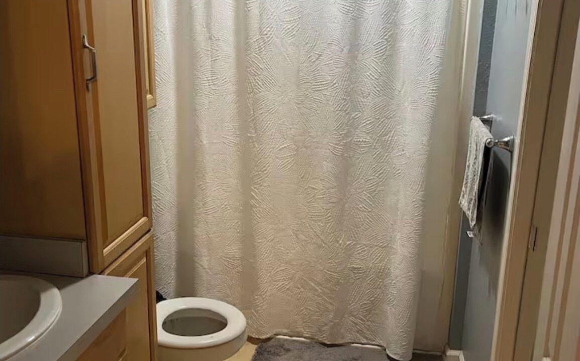 Photo of Bathroom in Jennings