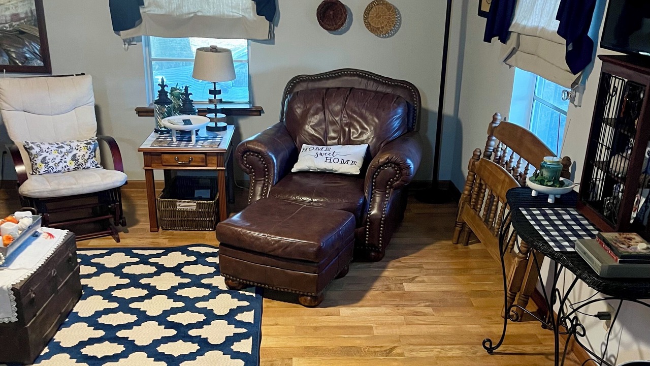 Photo of Livingroom in Milton
