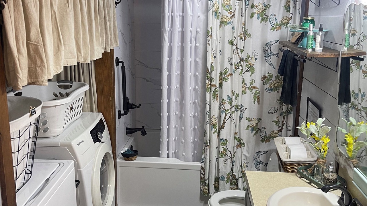 Photo of Bathroom in Milton