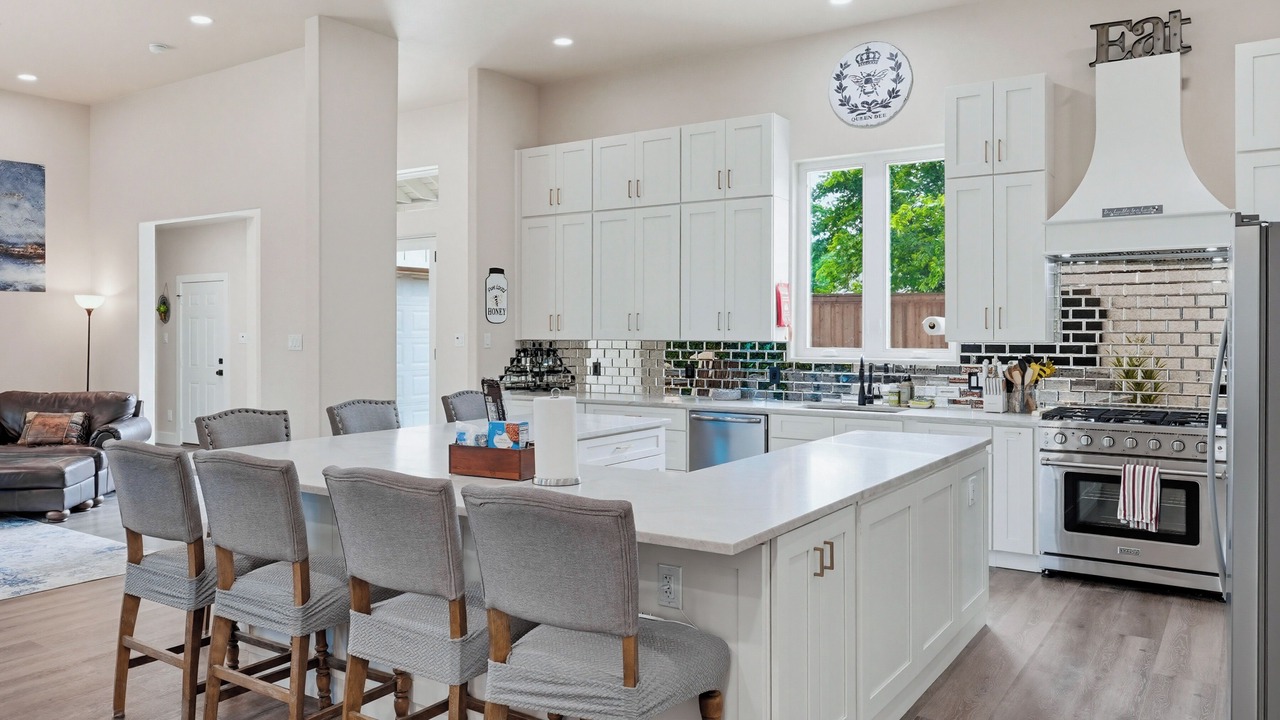 Photo of Kitchen in Highland Village