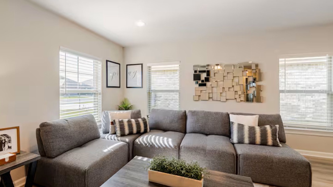 Photo of Livingroom in Denham Springs