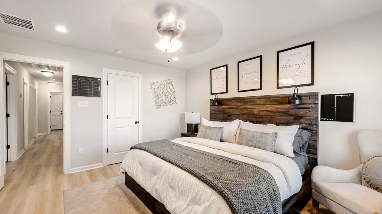 Photo of Bedroom in Denham Springs