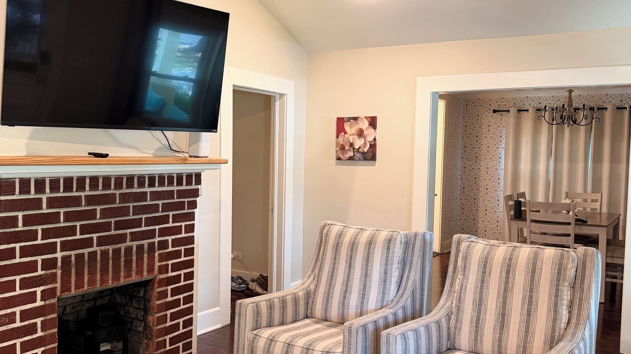 Photo of Livingroom in Laurel