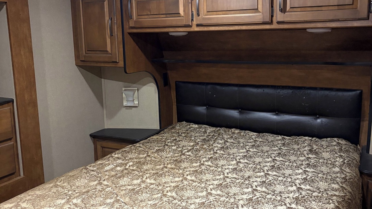 Photo of Bedroom in Milam