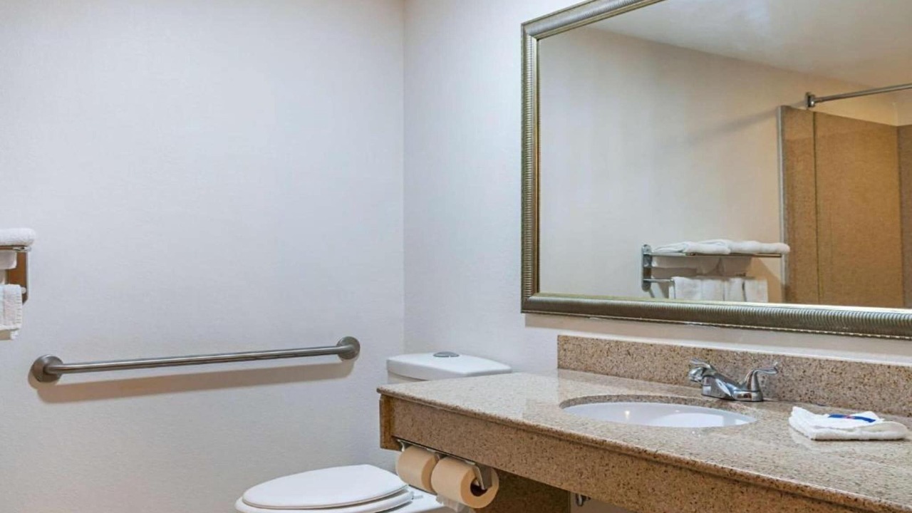 Photo of Bathroom in Desire Area