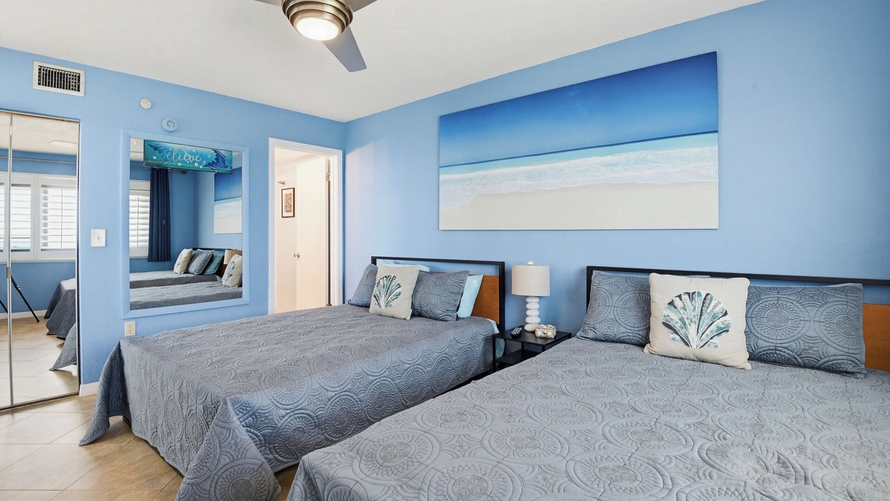 Photo of Bedroom in Wilbur-By-The-Sea