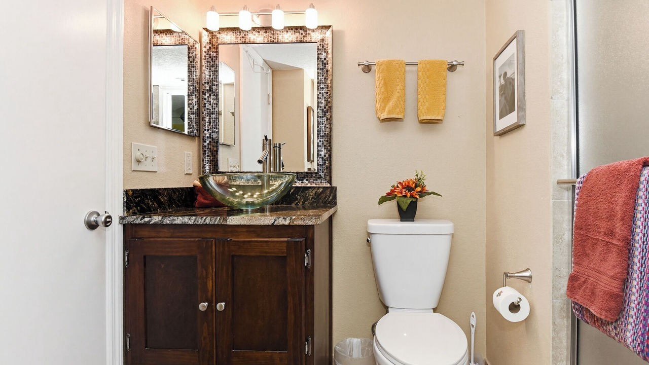 Photo of Bathroom in Wilbur-By-The-Sea