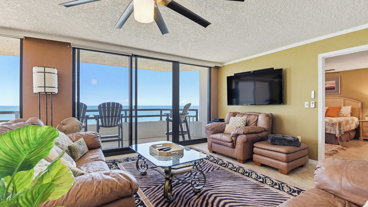 Photo of Livingroom in Wilbur-By-The-Sea