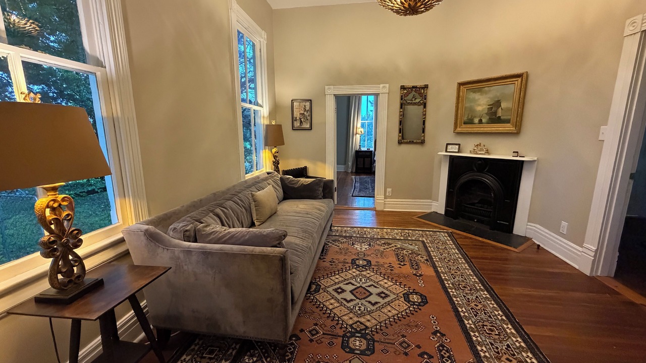 Photo of Livingroom in Natchez