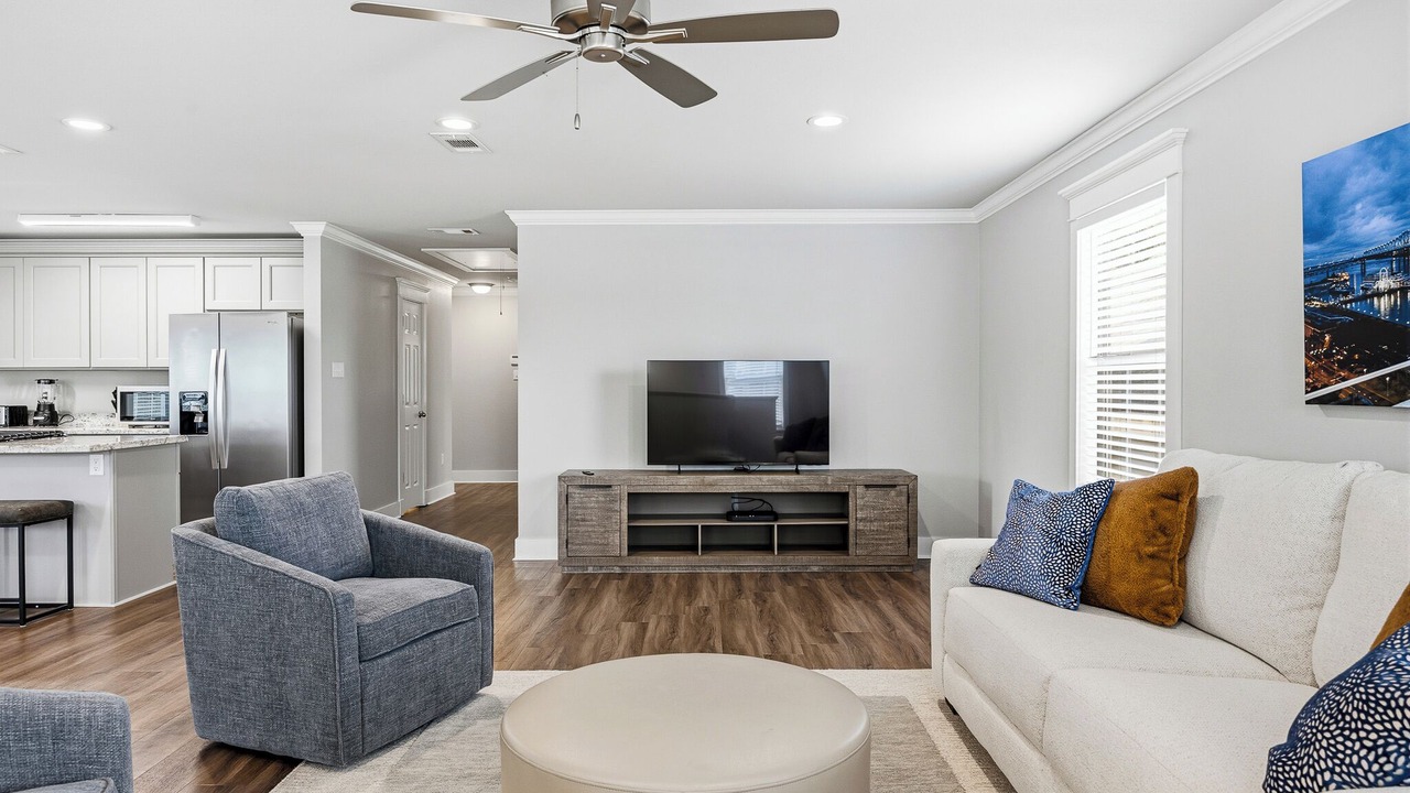 Photo of Livingroom in Roseland Terrace Historic District