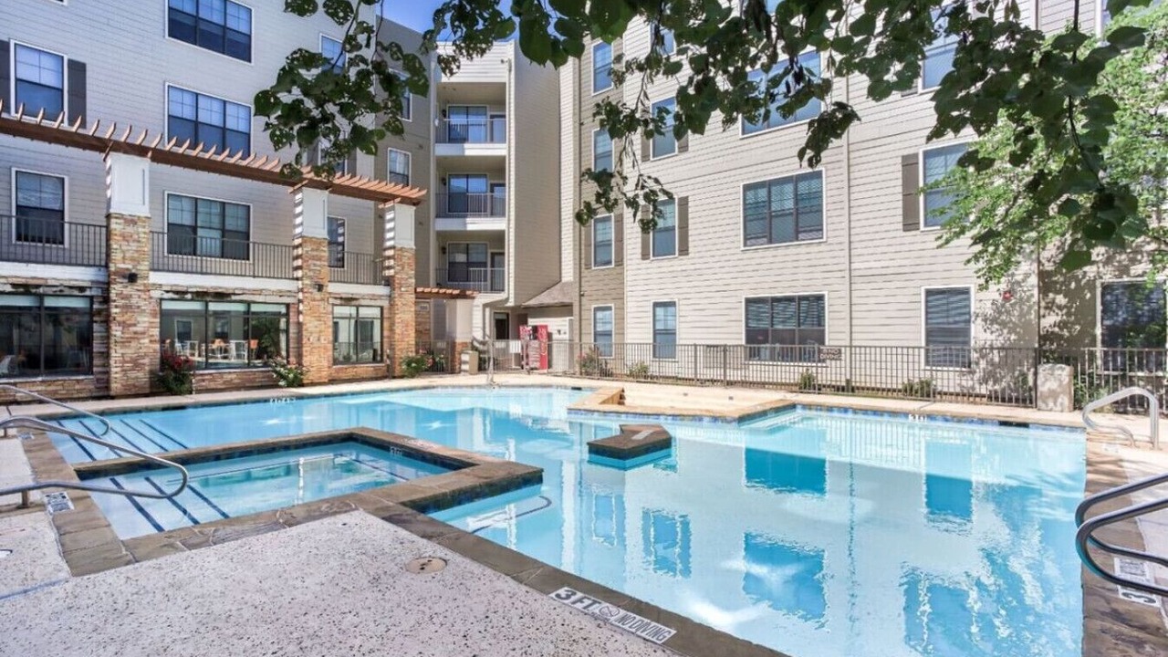 Photo of Outdoor in Central Arlington