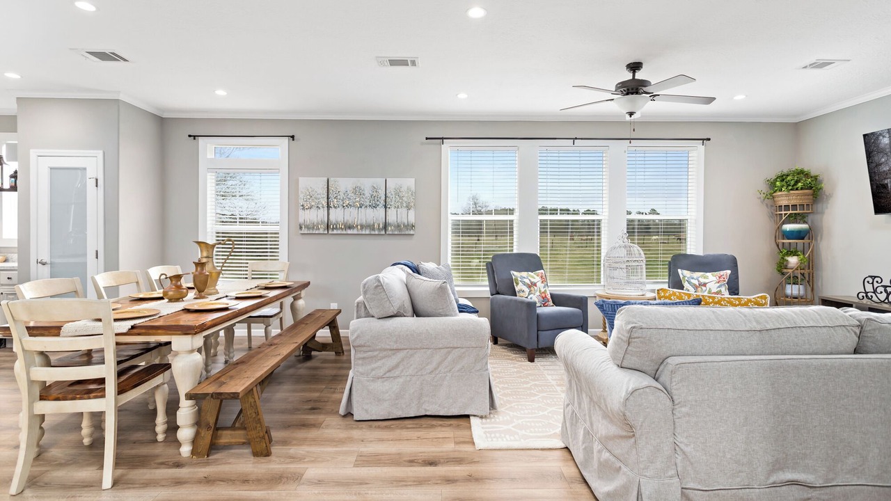 Photo of Livingroom in Voth