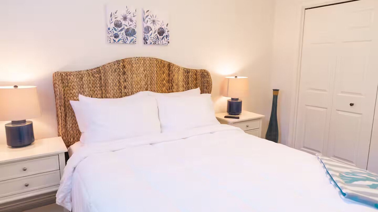 Photo of Bedroom in Oldsmar