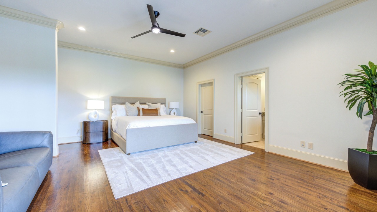 Photo of Bedroom in Montgomery