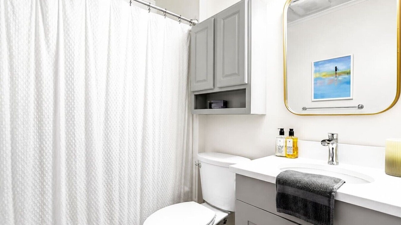 Photo of Bathroom in Ocean Springs