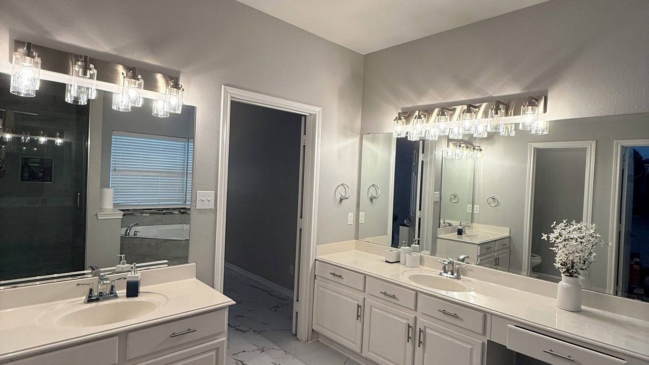 Photo of Bathroom in South Arlington