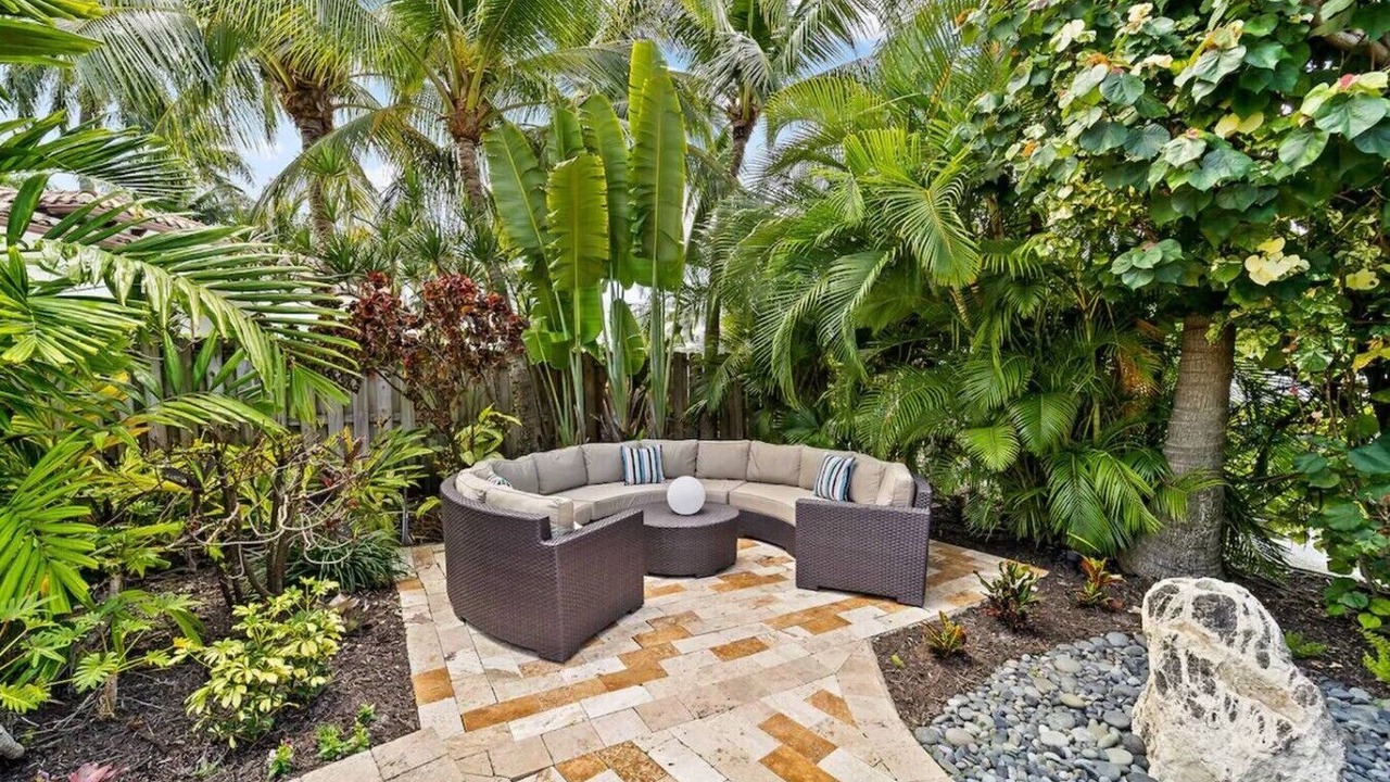 Photo of Patio Balcony in Hendricks and Venice Isles