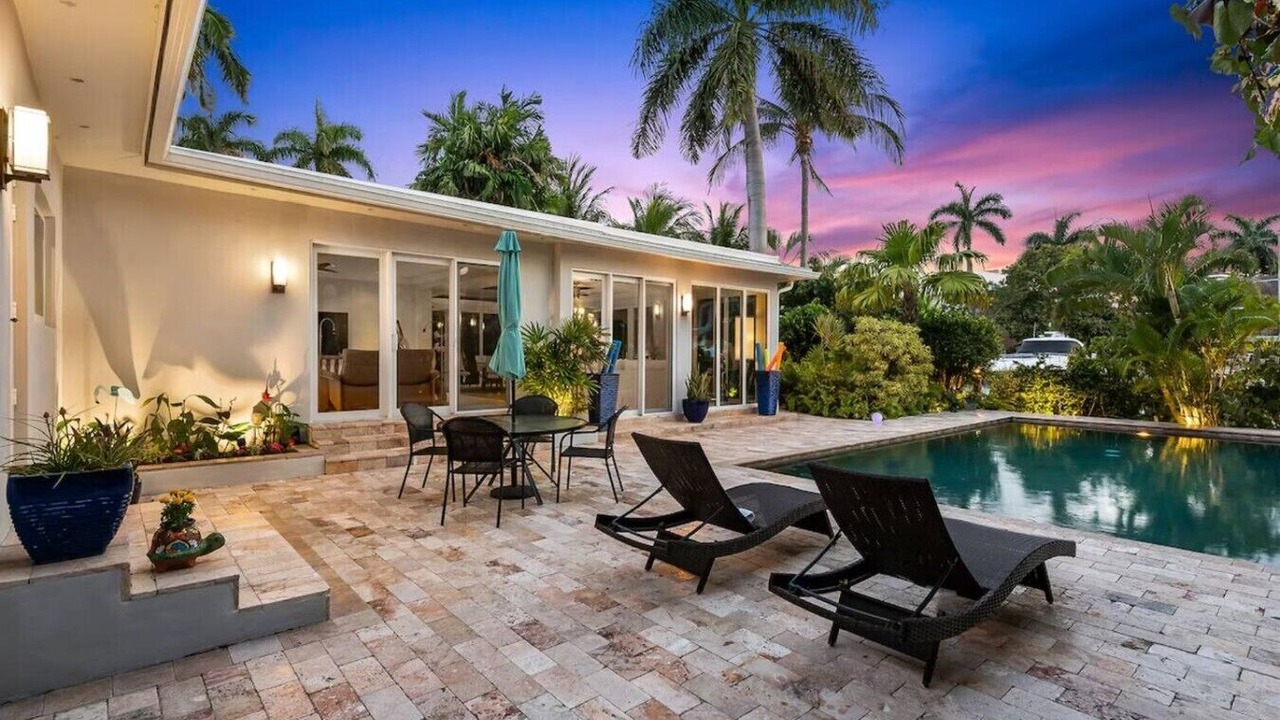 Photo of Outdoor in Hendricks and Venice Isles