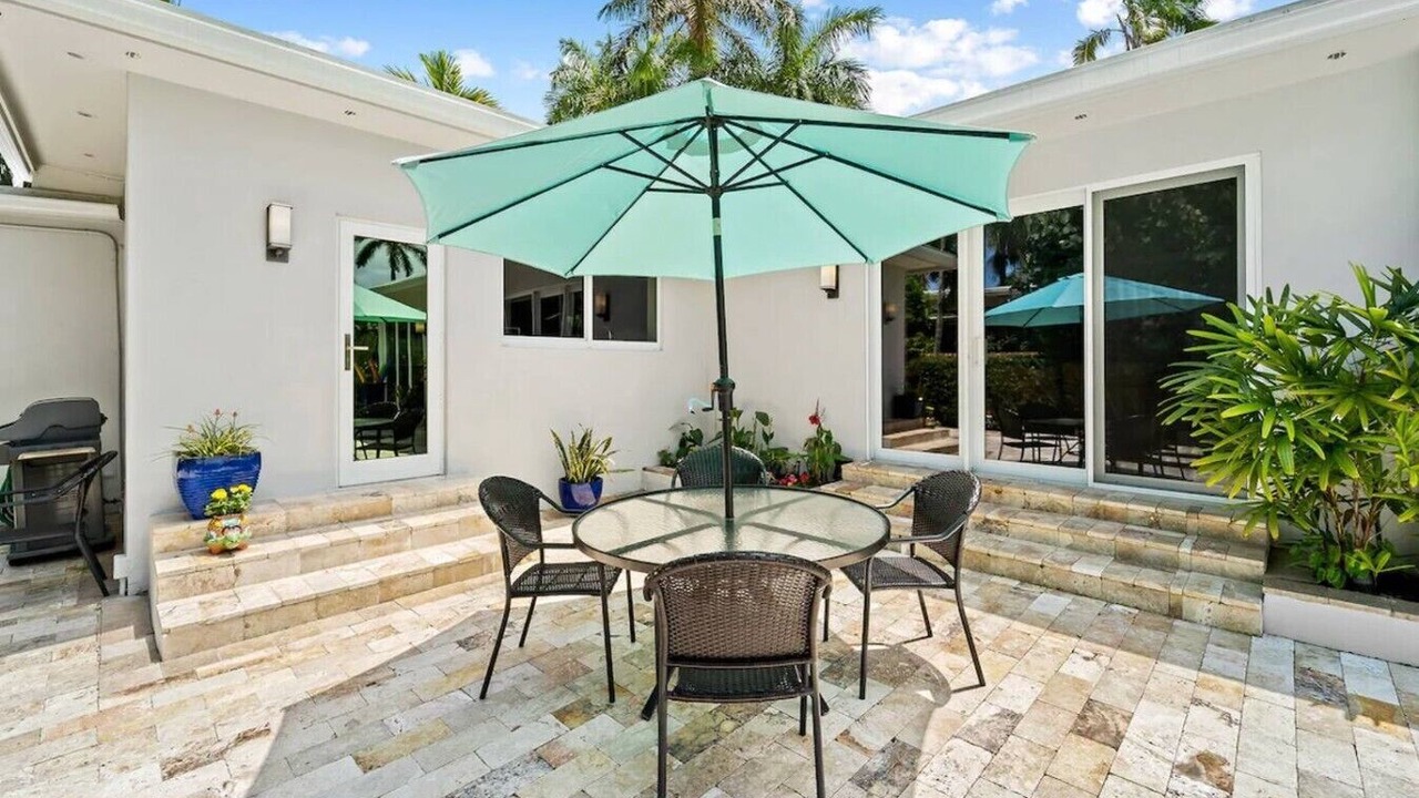 Photo of Outdoor in Hendricks and Venice Isles
