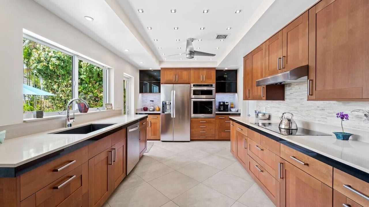 Photo of Kitchen in Hendricks and Venice Isles