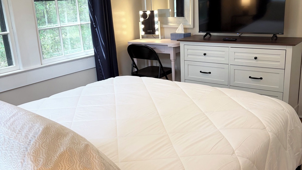 Photo of Bedroom in Lucedale